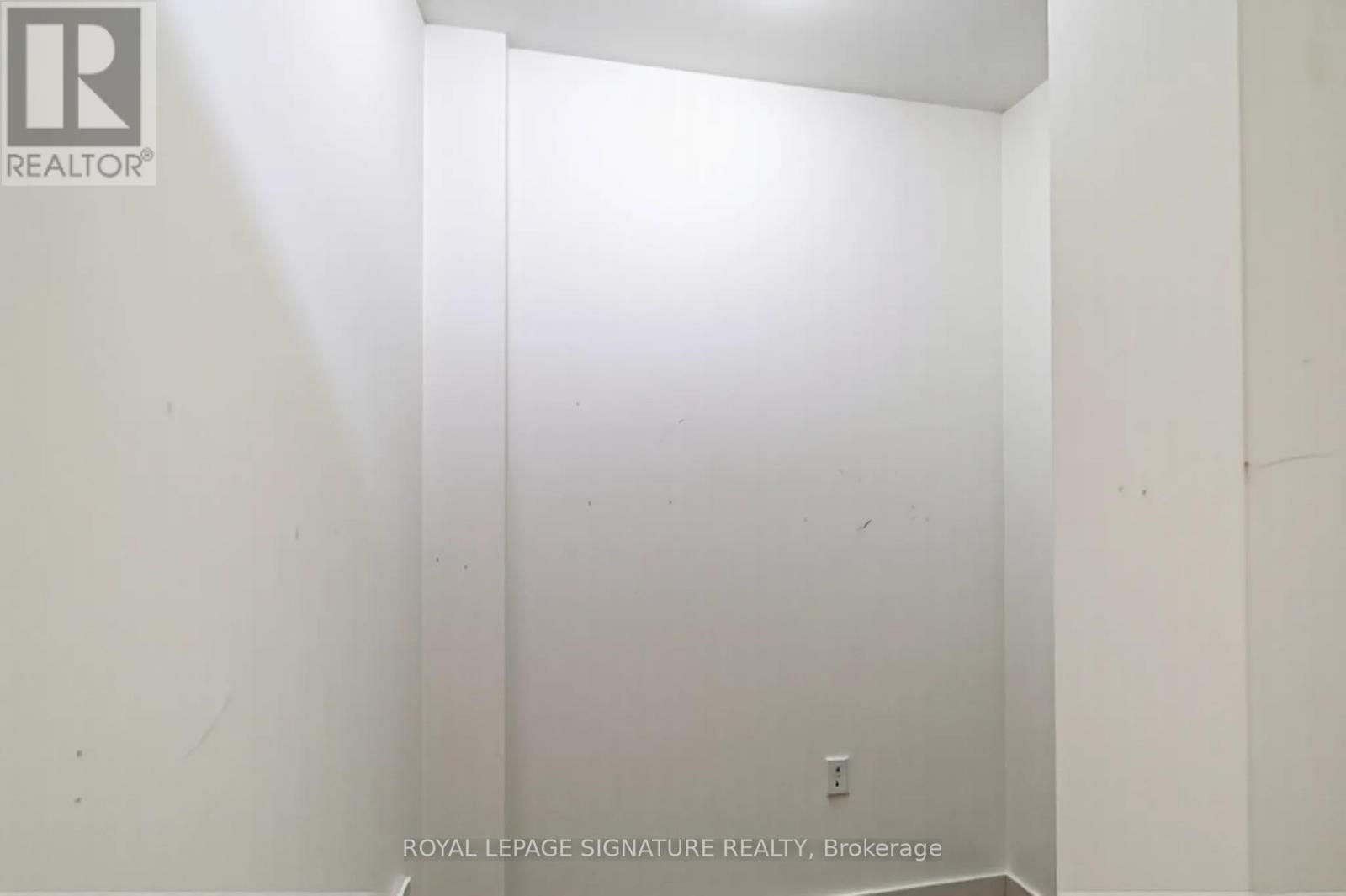 606 - 1195 The Queensway, Toronto, Ontario  M8Z 1R6 - Photo 15 - W12425831