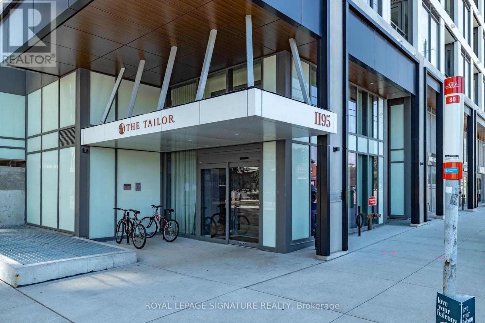 606 - 1195 The Queensway, Toronto, Ontario  M8Z 1R6 - Photo 2 - W12425831