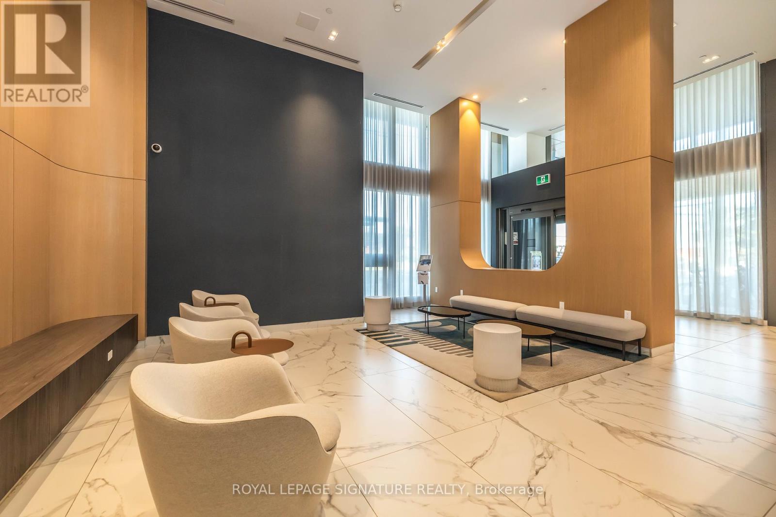 606 - 1195 The Queensway, Toronto, Ontario  M8Z 1R6 - Photo 4 - W12425831