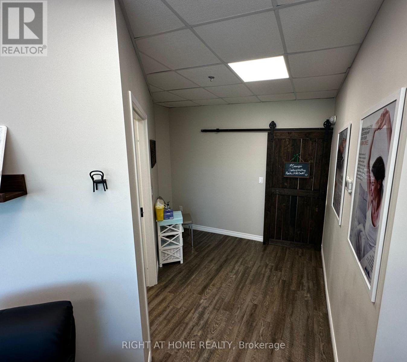 305 - 50 Sunny Meadow Boulevard, Brampton, Ontario  L6R 0Y7 - Photo 11 - W12425847