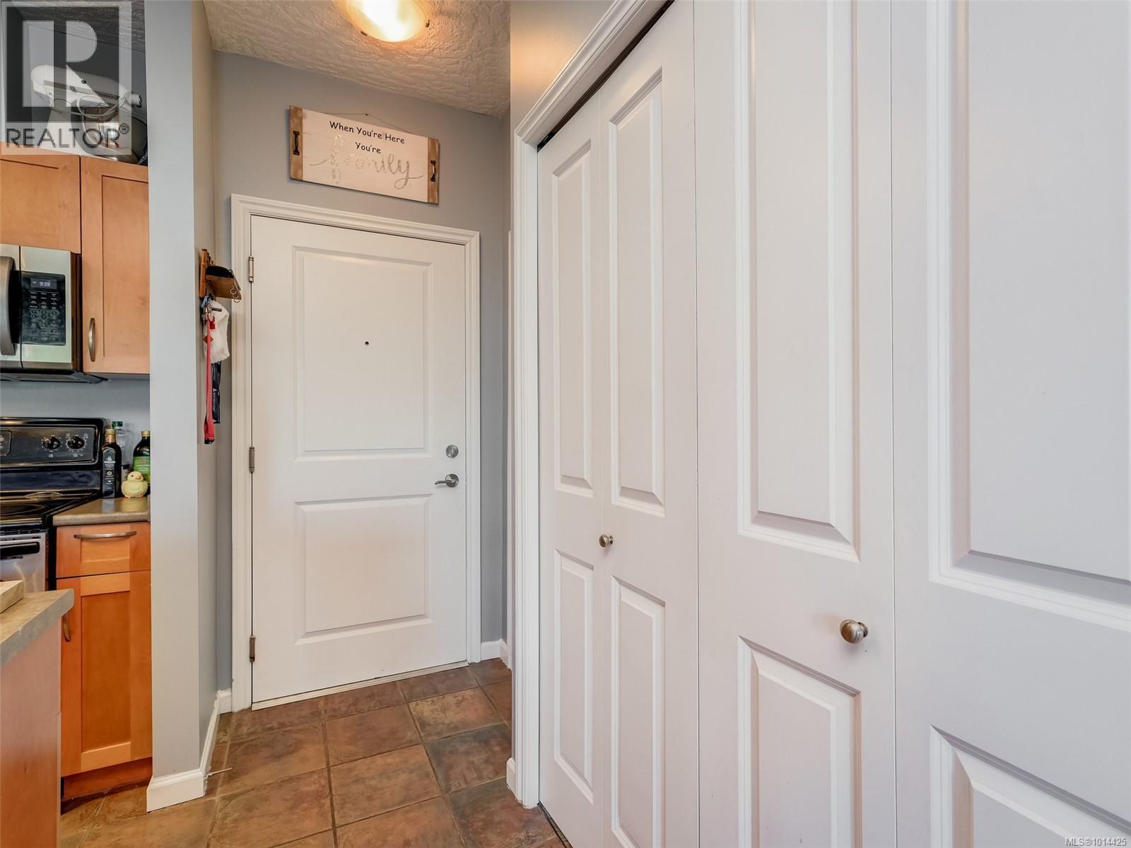 308 2747 Jacklin Rd, Langford, British Columbia  V9B 3X7 - Photo 15 - 1014425