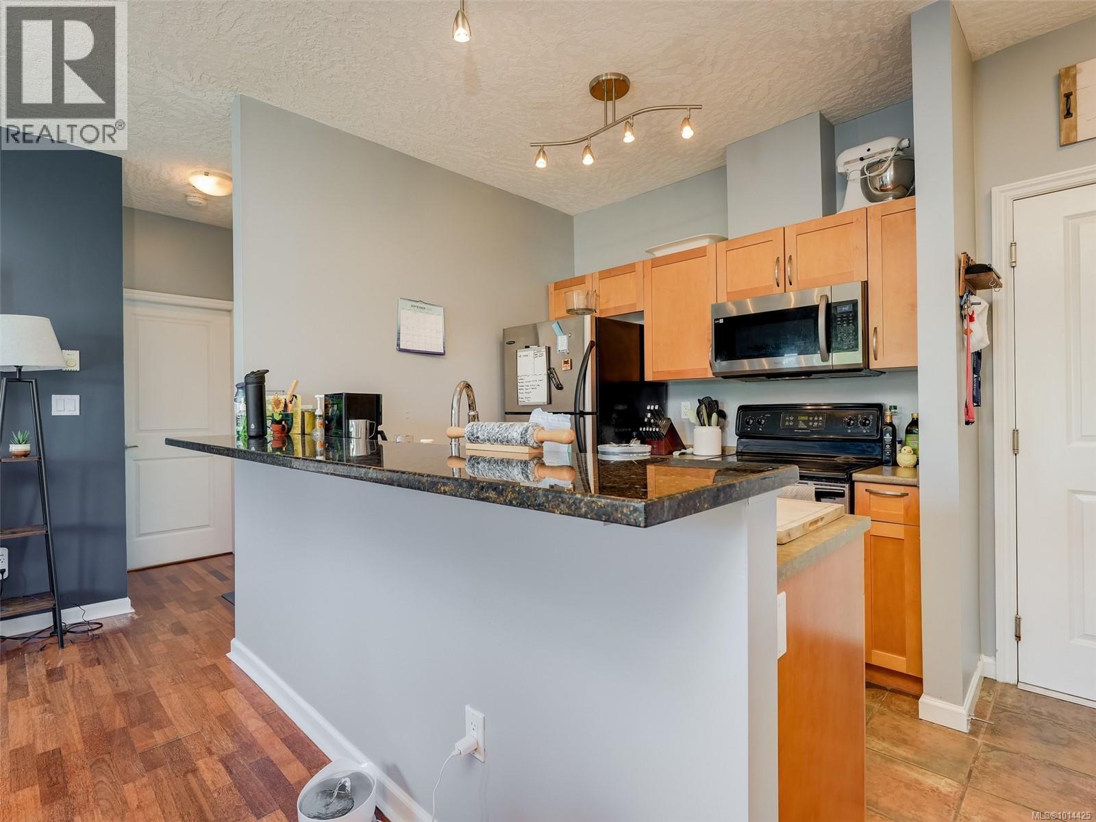 308 2747 Jacklin Rd, Langford, British Columbia  V9B 3X7 - Photo 7 - 1014425