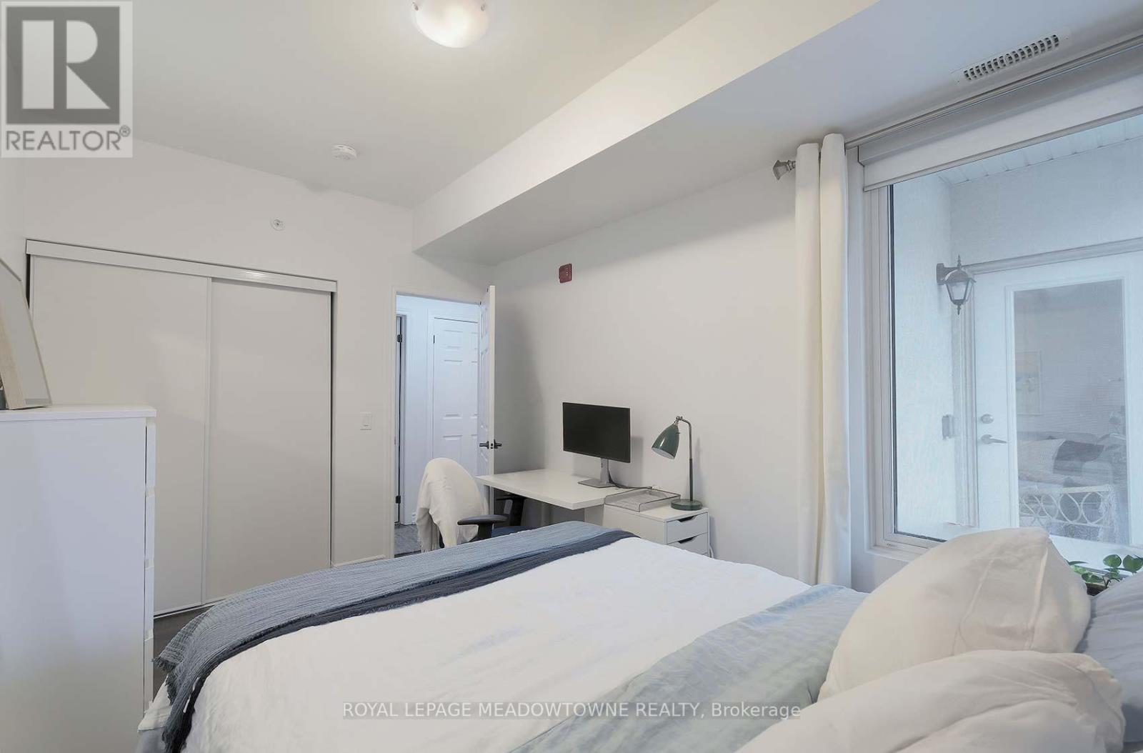 207 - 215 Broadway Street, Mississauga, Ontario  L5M 1J1 - Photo 15 - W12425883