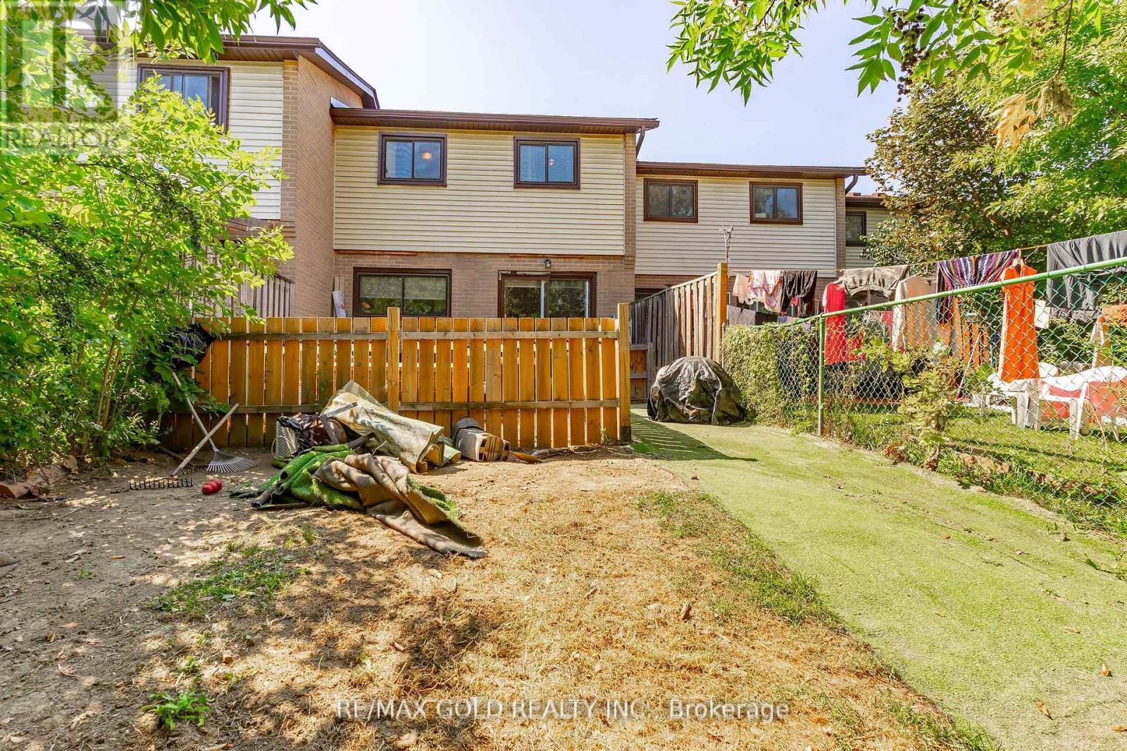 61 - 46 Dearbourne Boulevard, Brampton, Ontario  L6T 1J7 - Photo 40 - W12425914