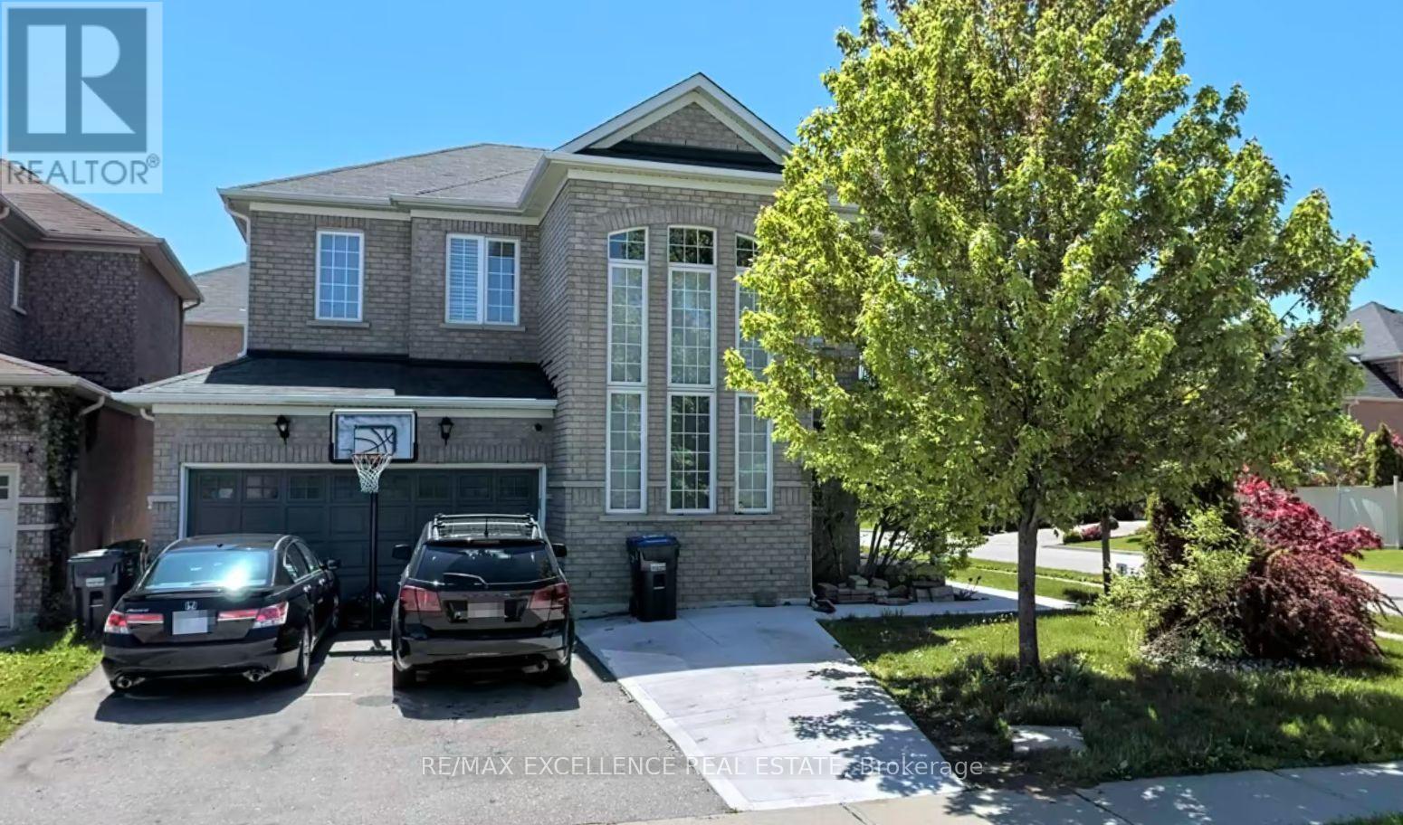 63 Wellsprings Drive, Brampton, Ontario  L6V 4T1 - Photo 1 - W12425916