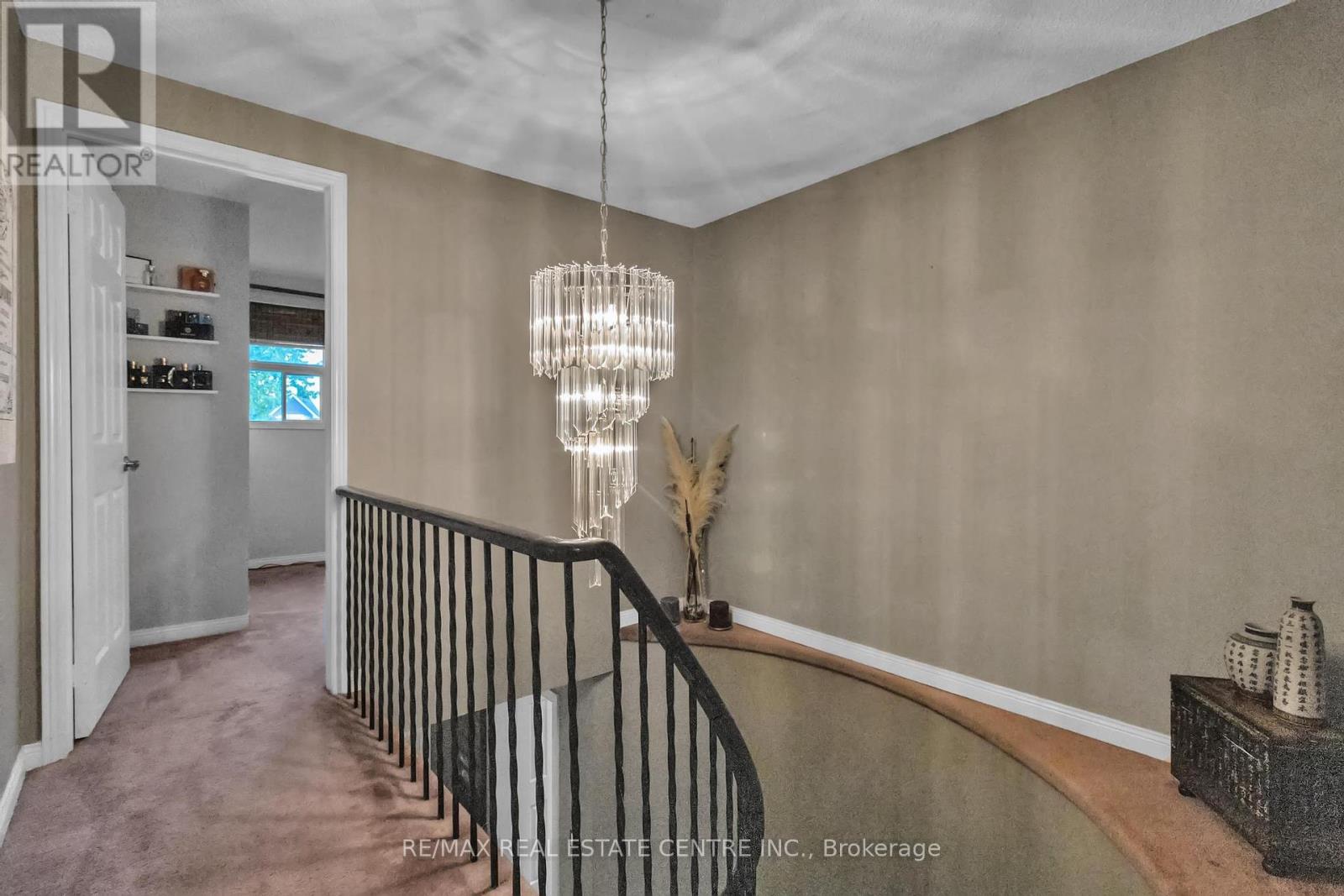 23 Oleander Crescent N, Brampton, Ontario  L6Z 2C1 - Photo 23 - W12425921
