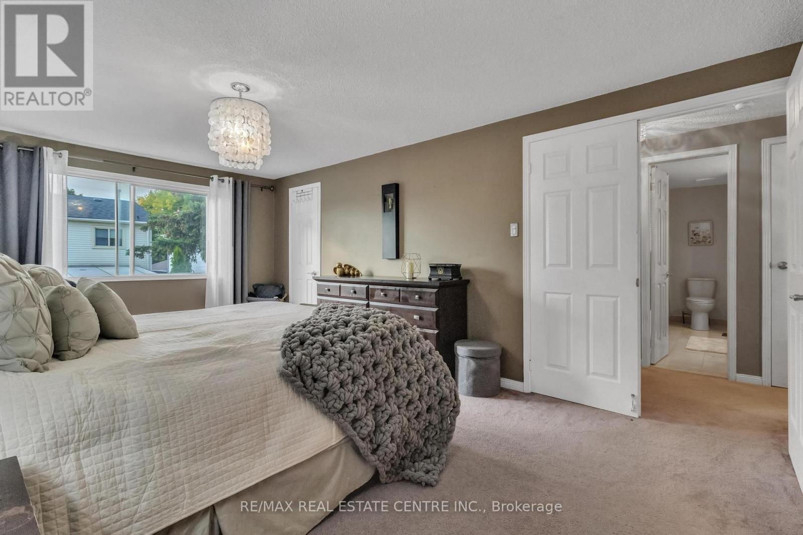 23 Oleander Crescent N, Brampton, Ontario  L6Z 2C1 - Photo 26 - W12425921