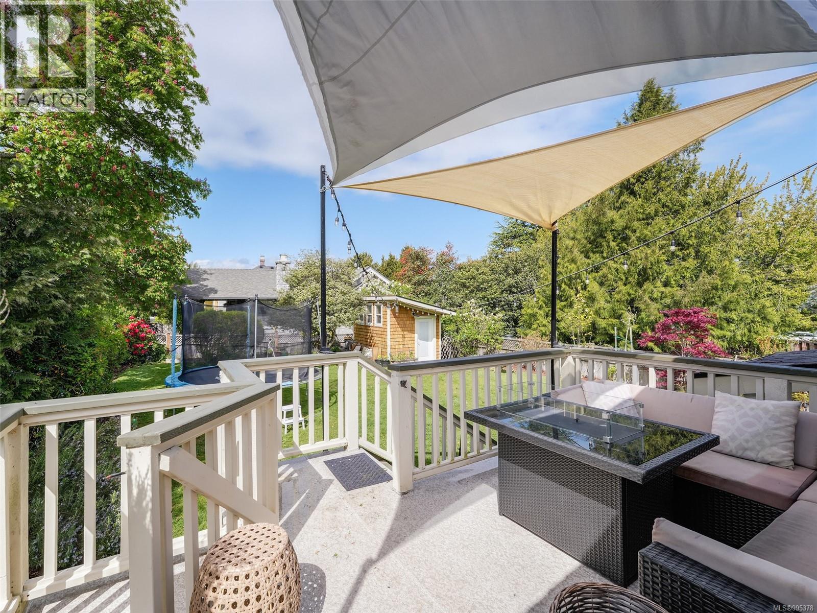 2650 Richmond Rd, Victoria, British Columbia