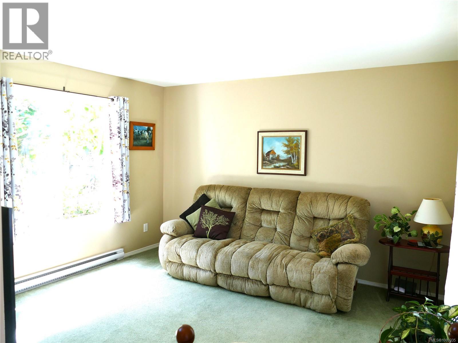 365 Niluht Dr, Campbell River, British Columbia  V9W 8G5 - Photo 4 - 1009335