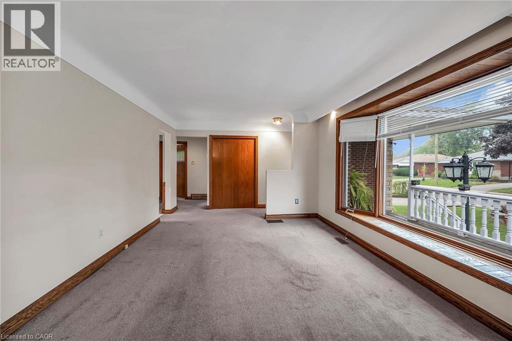 85 East 45th Street, Hamilton, Ontario  L8T 3J9 - Photo 9 - 40773556