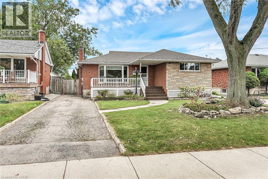 85 East 45th Street, Hamilton, Ontario  L8T 3J9 - Photo 3 - 40773556