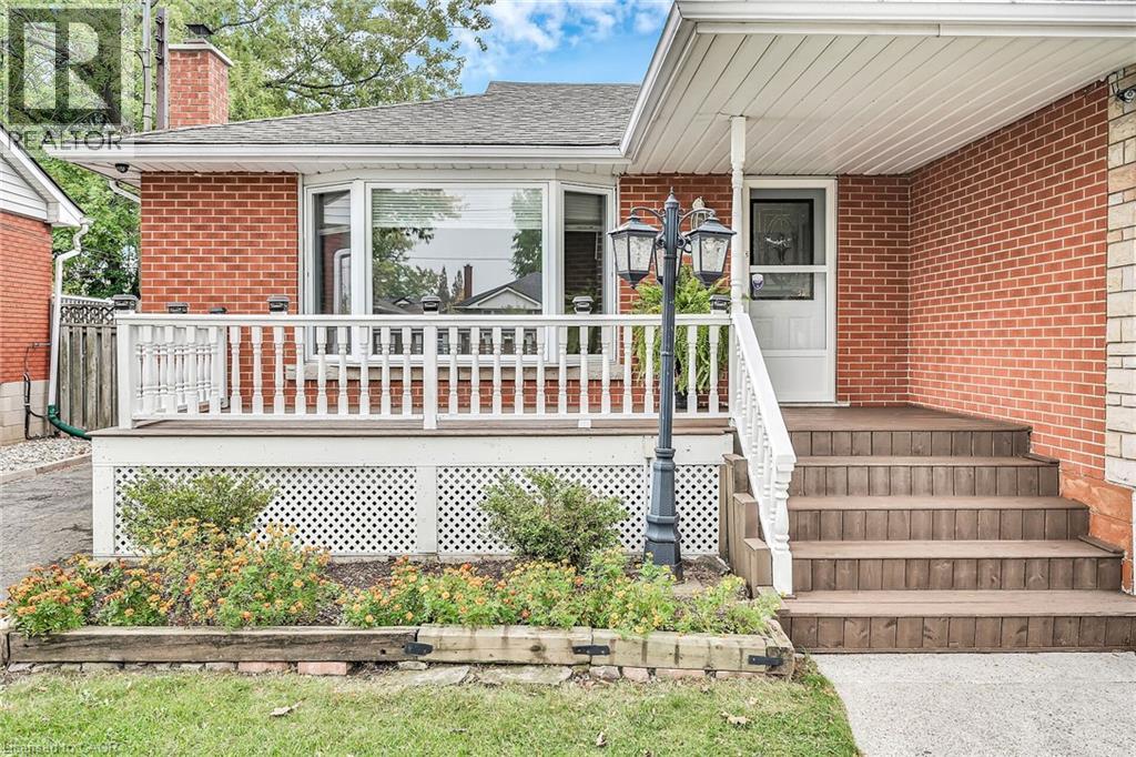 85 East 45th Street, Hamilton, Ontario  L8T 3J9 - Photo 4 - 40773556