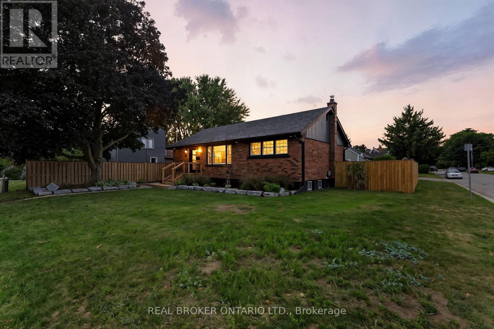 61 Clench Avenue, Brantford, Ontario  N3T 1B7 - Photo 1 - X12425926