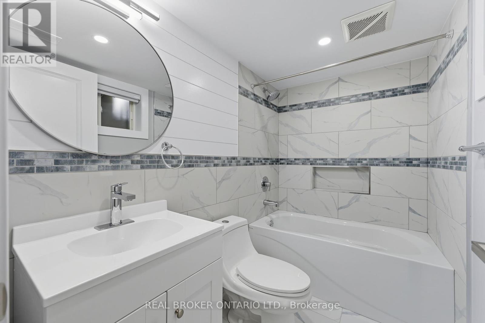 61 Clench Avenue, Brantford, Ontario  N3T 1B7 - Photo 18 - X12425926