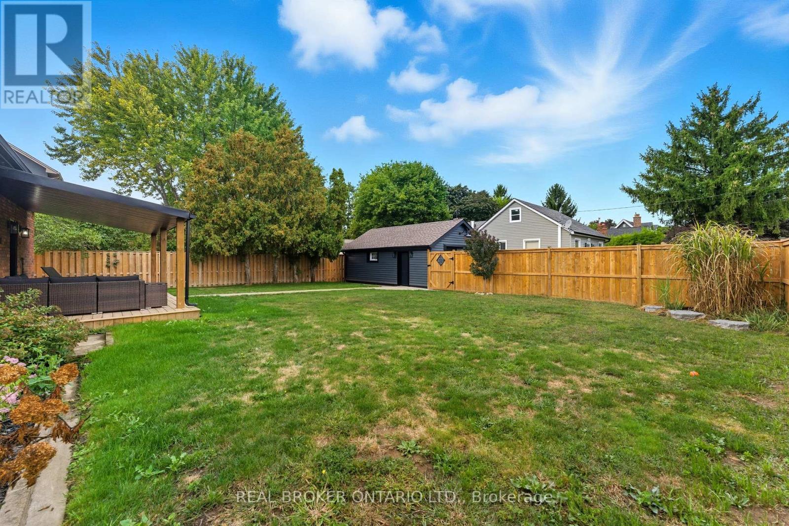 61 Clench Avenue, Brantford, Ontario  N3T 1B7 - Photo 26 - X12425926