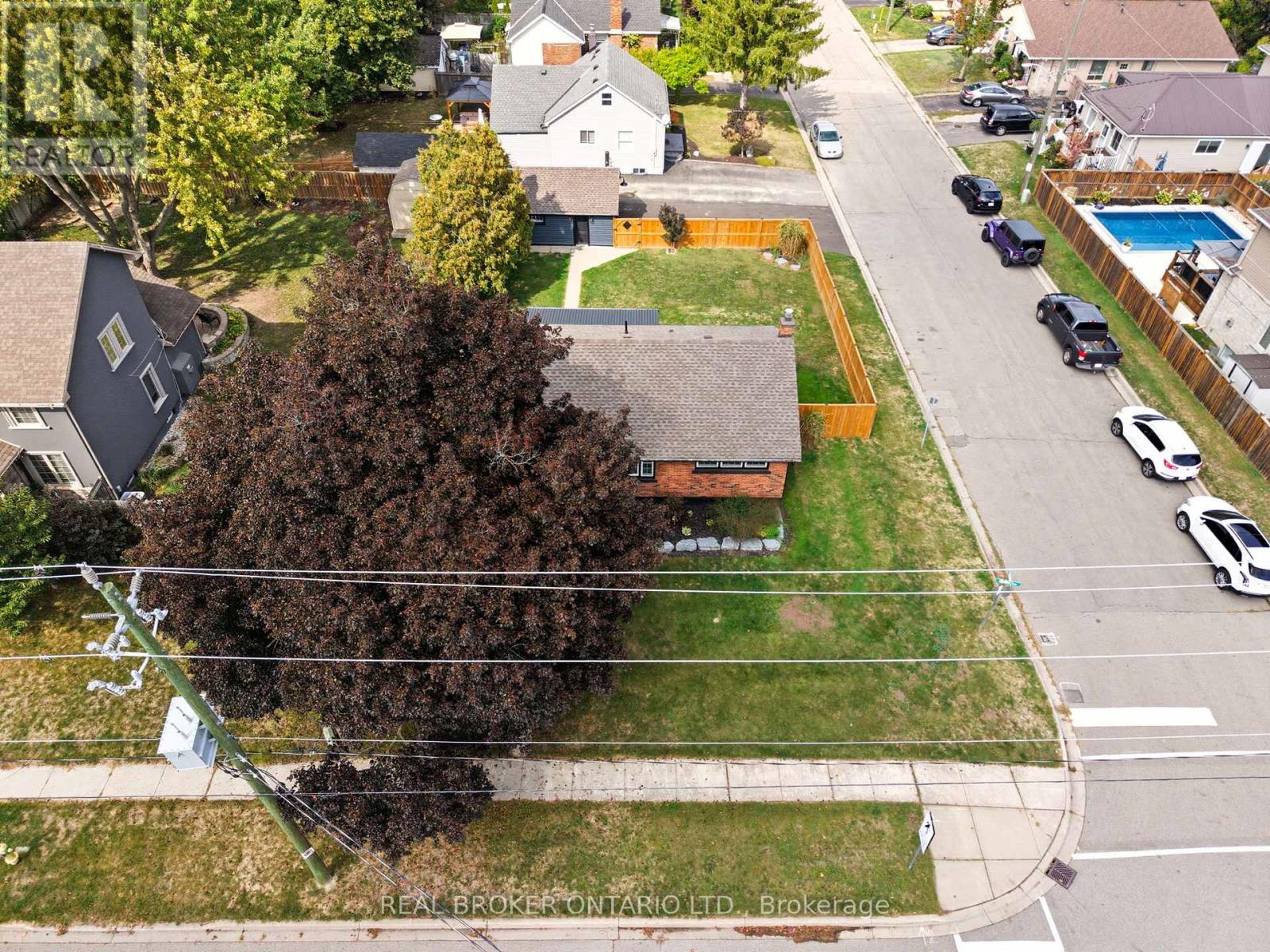61 Clench Avenue, Brantford, Ontario  N3T 1B7 - Photo 29 - X12425926