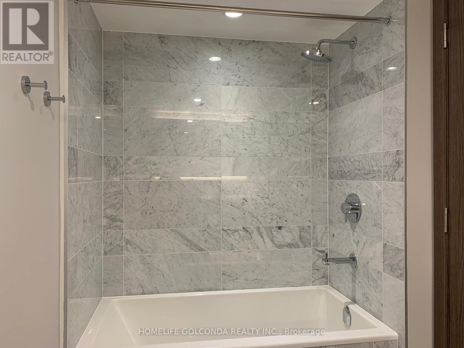 605 - 17 Bathurst Street, Toronto, Ontario  M5V 0N1 - Photo 10 - C12425970