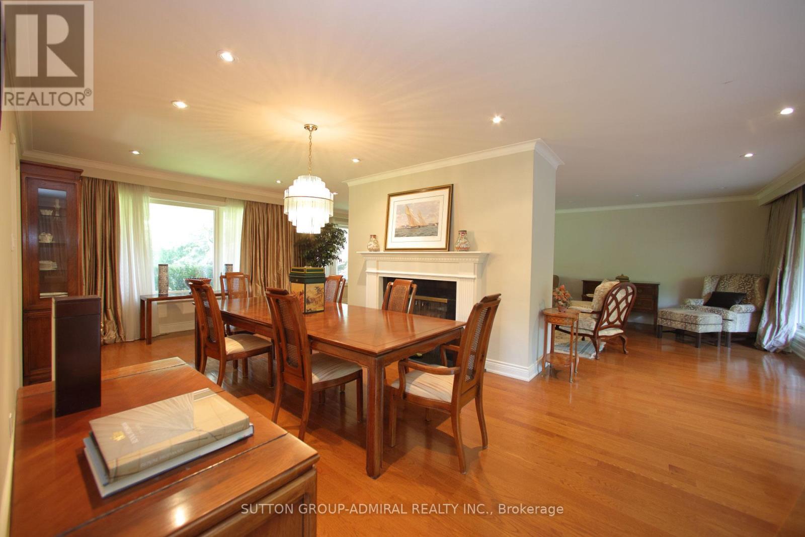 91 Forest Grove Drive, Toronto, Ontario  M2K 1Z4 - Photo 12 - C12426000
