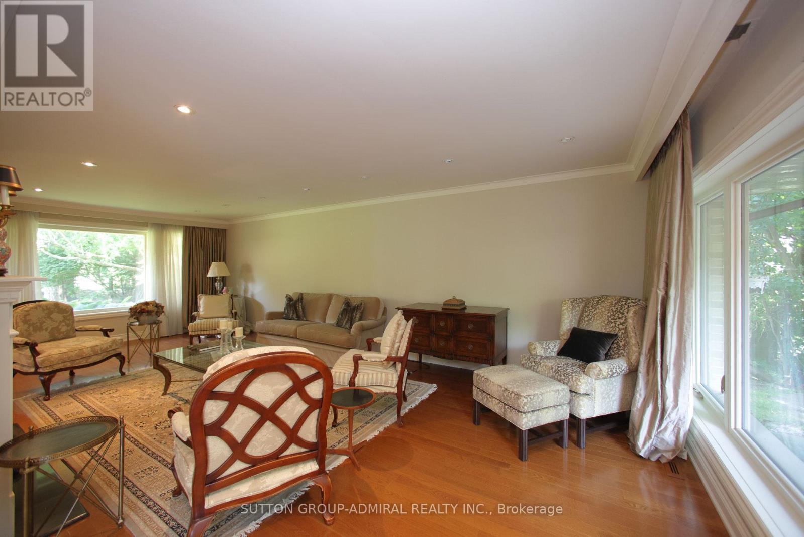 91 Forest Grove Drive, Toronto, Ontario  M2K 1Z4 - Photo 15 - C12426000