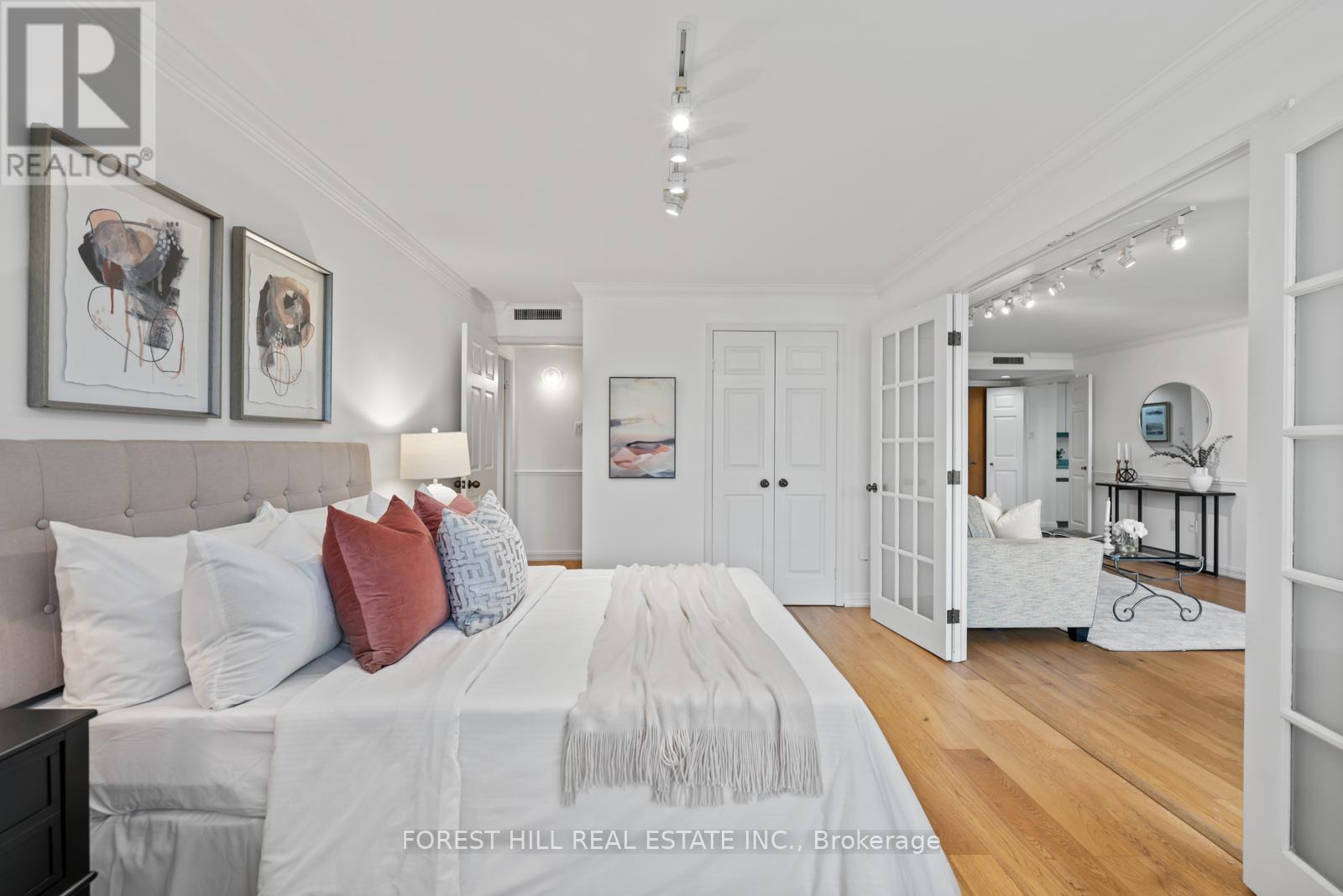 417 - 3900 Yonge Street, Toronto, Ontario  M4N 3N6 - Photo 14 - C12426048
