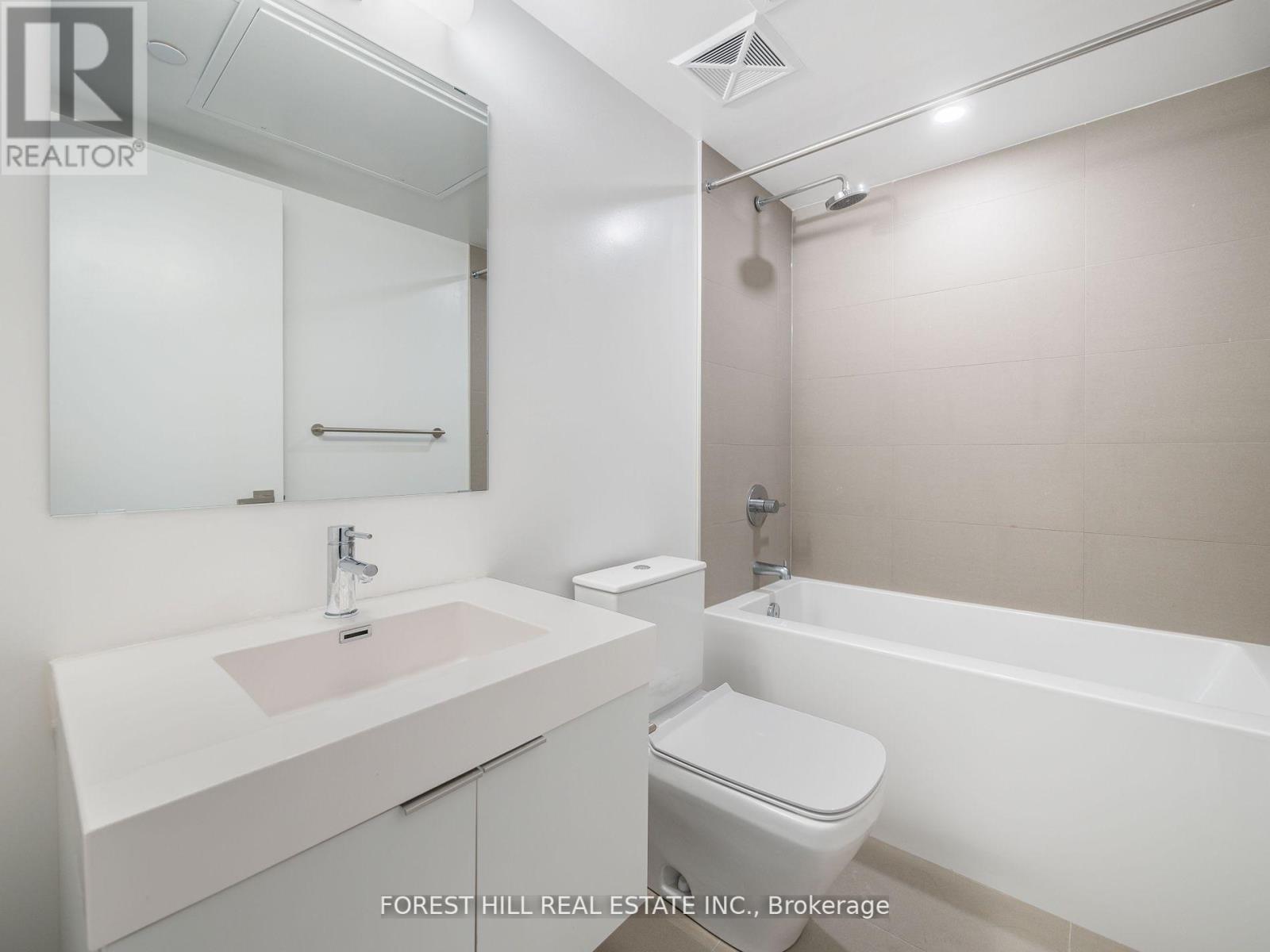 1007 - 99 Foxbar Road, Toronto, Ontario  M4V 0B2 - Photo 10 - C12426067