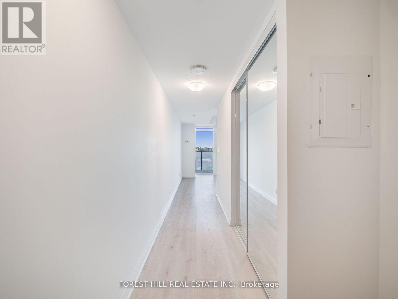 1007 - 99 Foxbar Road, Toronto, Ontario  M4V 0B2 - Photo 7 - C12426067