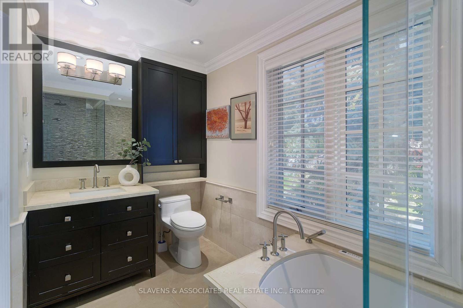 21 Wembley Road, Toronto, Ontario  M6C 2E8 - Photo 22 - C12426090