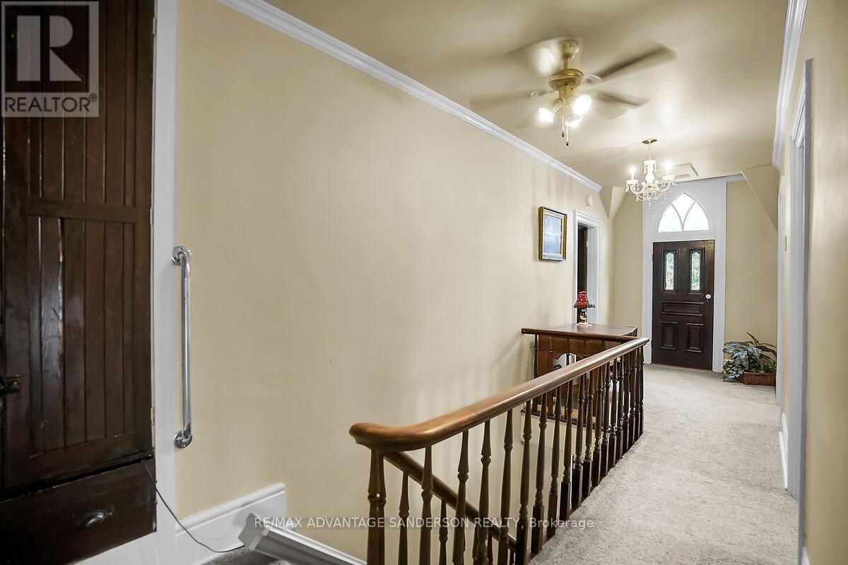 8523 Townsend Line, Lambton Shores, Ontario  N0M 1B0 - Photo 36 - X12426132