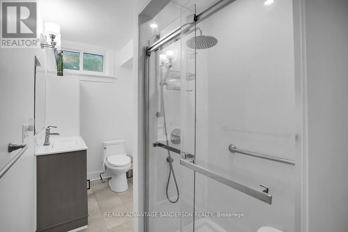 8523 Townsend Line, Lambton Shores, Ontario  N0M 1B0 - Photo 39 - X12426132