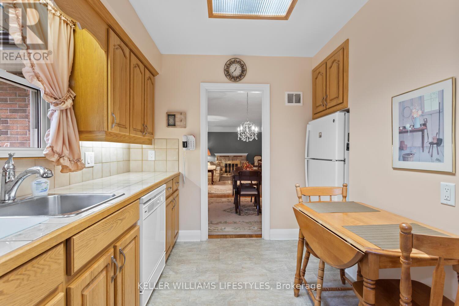 54 David Street, London South, Ontario  N6P 1B3 - Photo 16 - X12426142