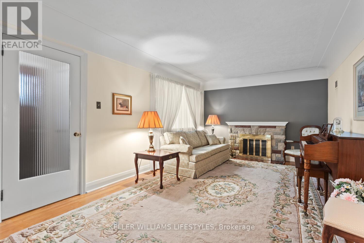 54 David Street, London South, Ontario  N6P 1B3 - Photo 8 - X12426142