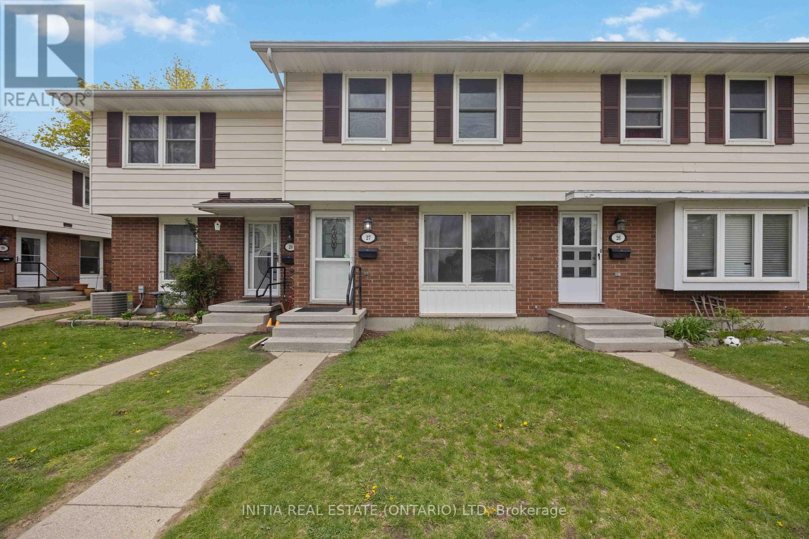 27 - 825 Exmouth Street, Sarnia, Ontario  N7T 5R1 - Photo 2 - X12426164