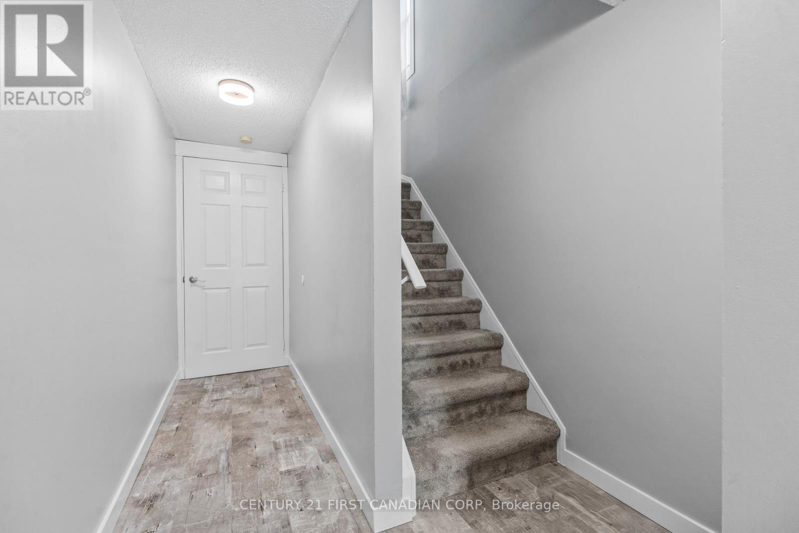 154 - 700 Osgoode Drive, London South, Ontario  N6E 2H1 - Photo 17 - X12426167