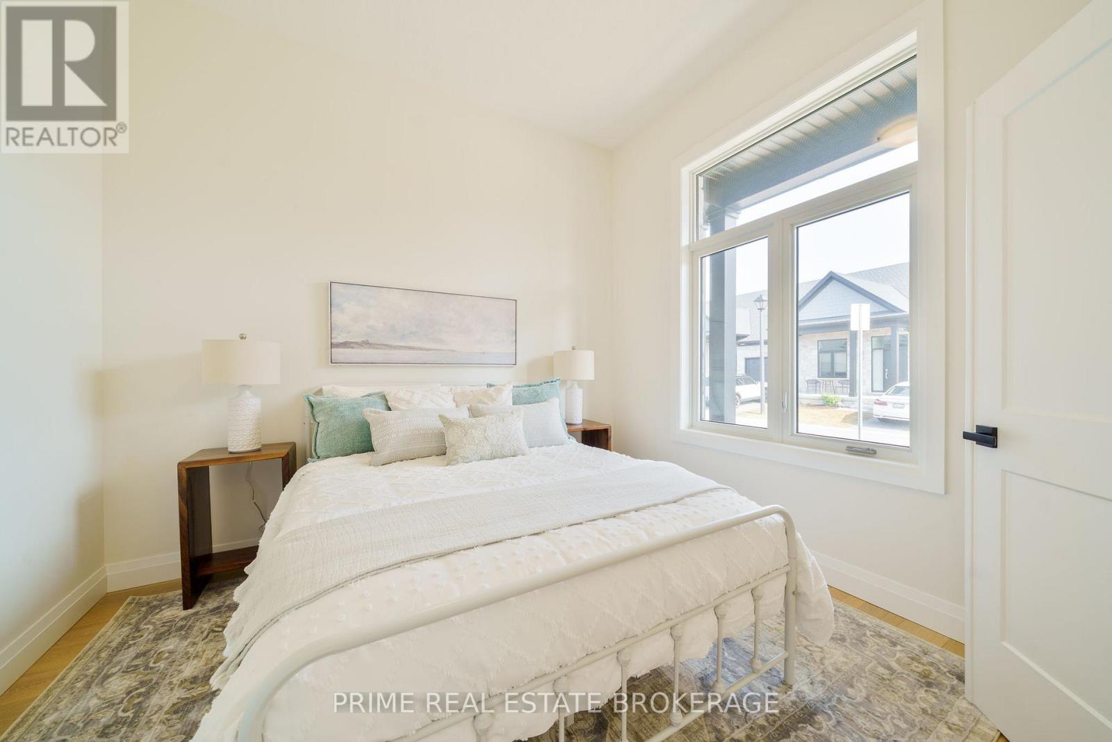 44 - 63 Compass Trail, Central Elgin, Ontario  N5L 0B4 - Photo 5 - X12426204