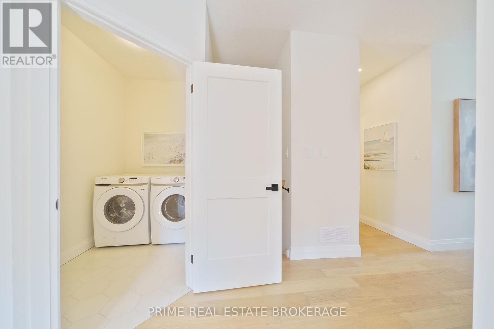 44 - 63 Compass Trail, Central Elgin, Ontario  N5L 0B4 - Photo 8 - X12426204