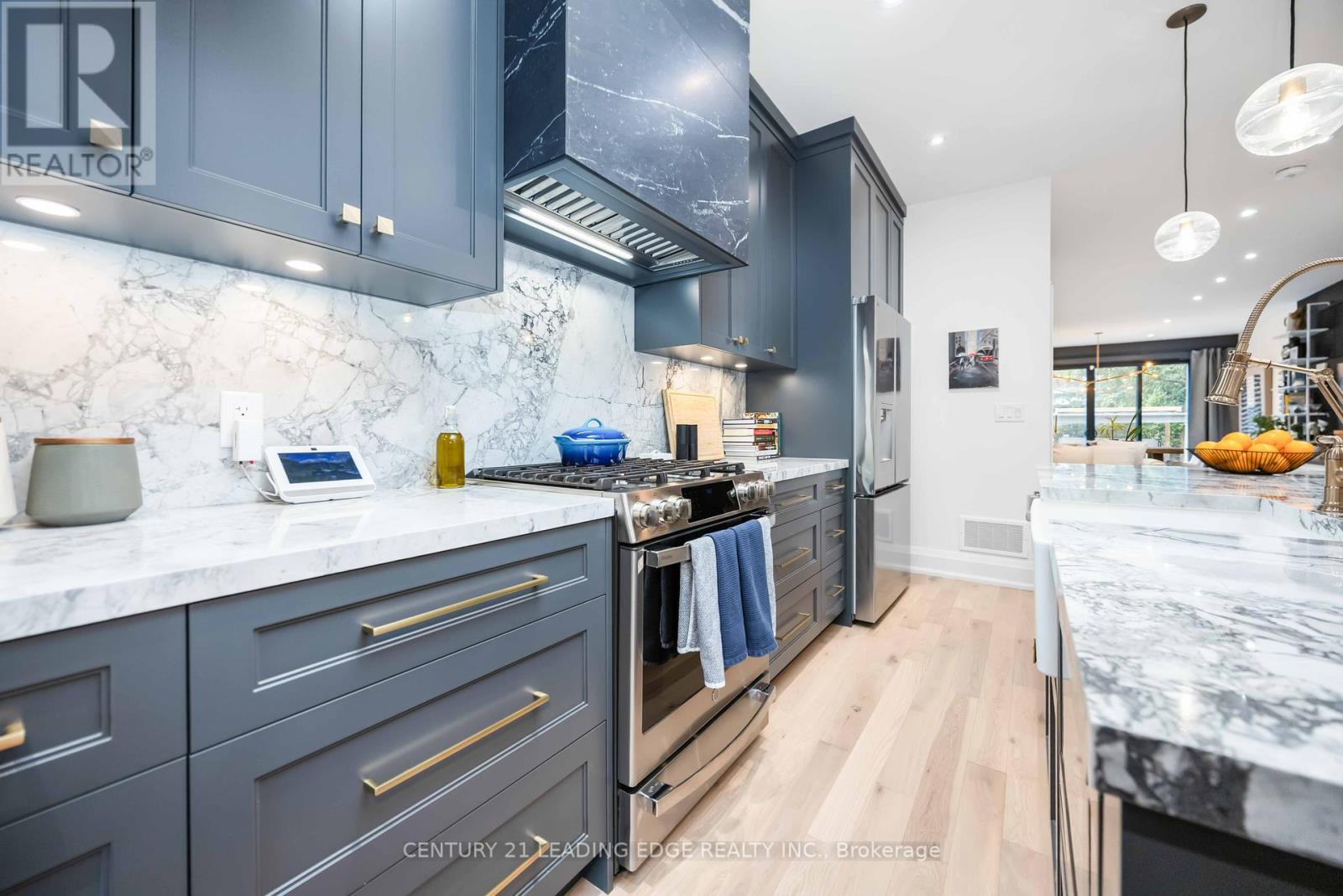 37 Bertmount Avenue, Toronto, Ontario  M4M 2X8 - Photo 21 - E12426015