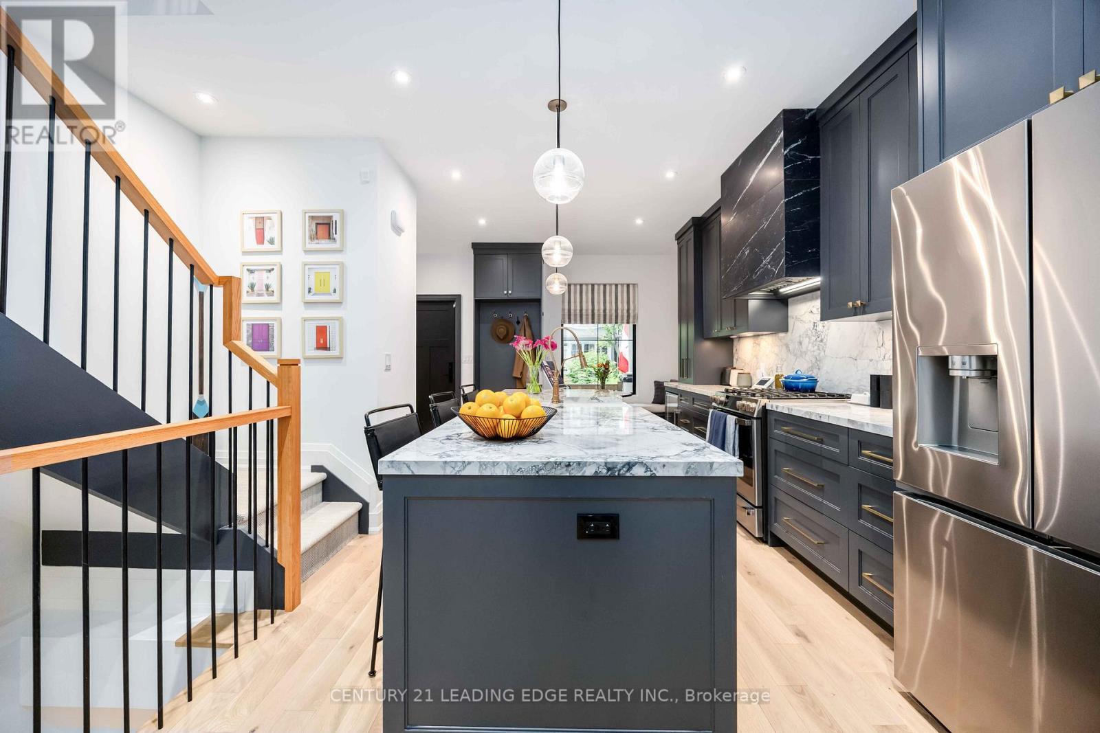 37 Bertmount Avenue, Toronto, Ontario  M4M 2X8 - Photo 23 - E12426015