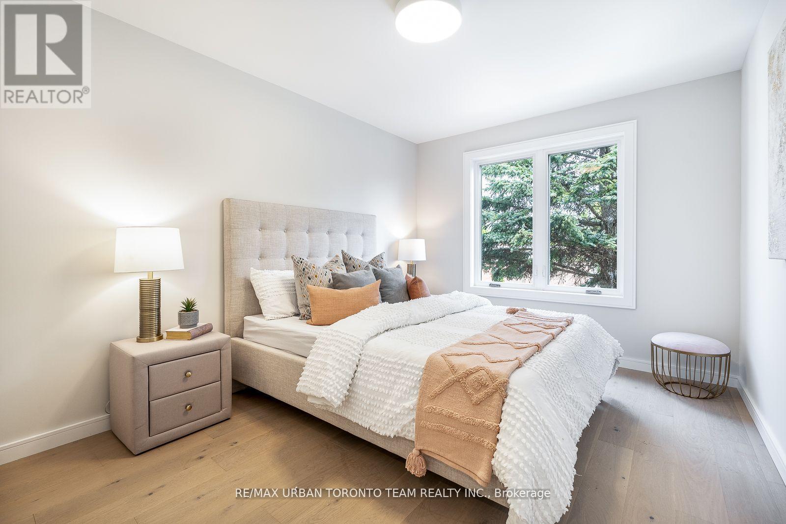 26 Kalmar Avenue, Toronto, Ontario  M1N 3G3 - Photo 18 - E12426022