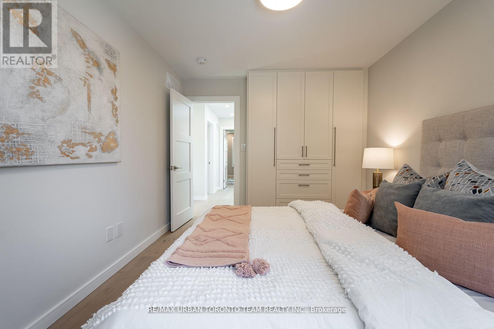 26 Kalmar Avenue, Toronto, Ontario  M1N 3G3 - Photo 19 - E12426022