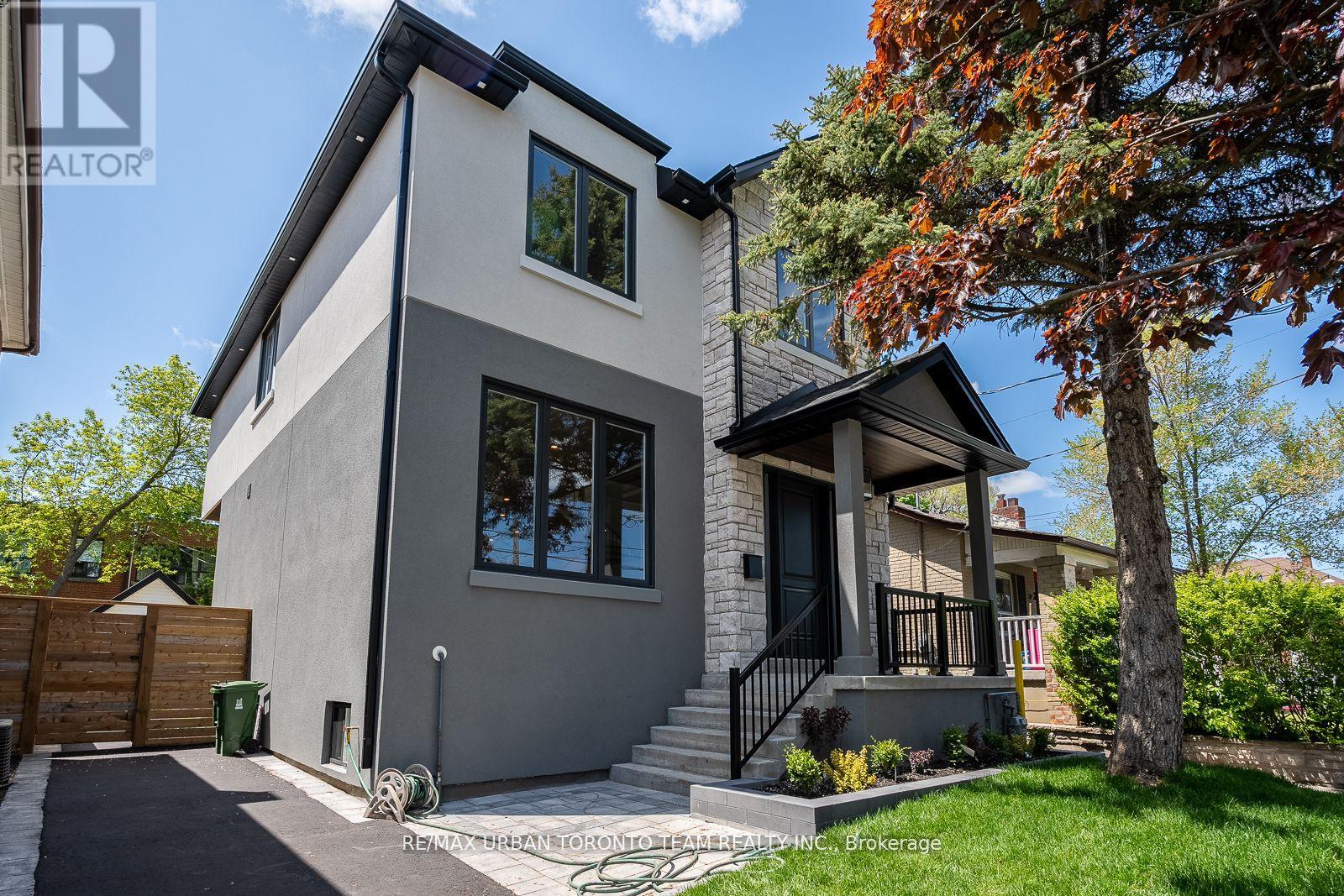 26 Kalmar Avenue, Toronto, Ontario  M1N 3G3 - Photo 2 - E12426022