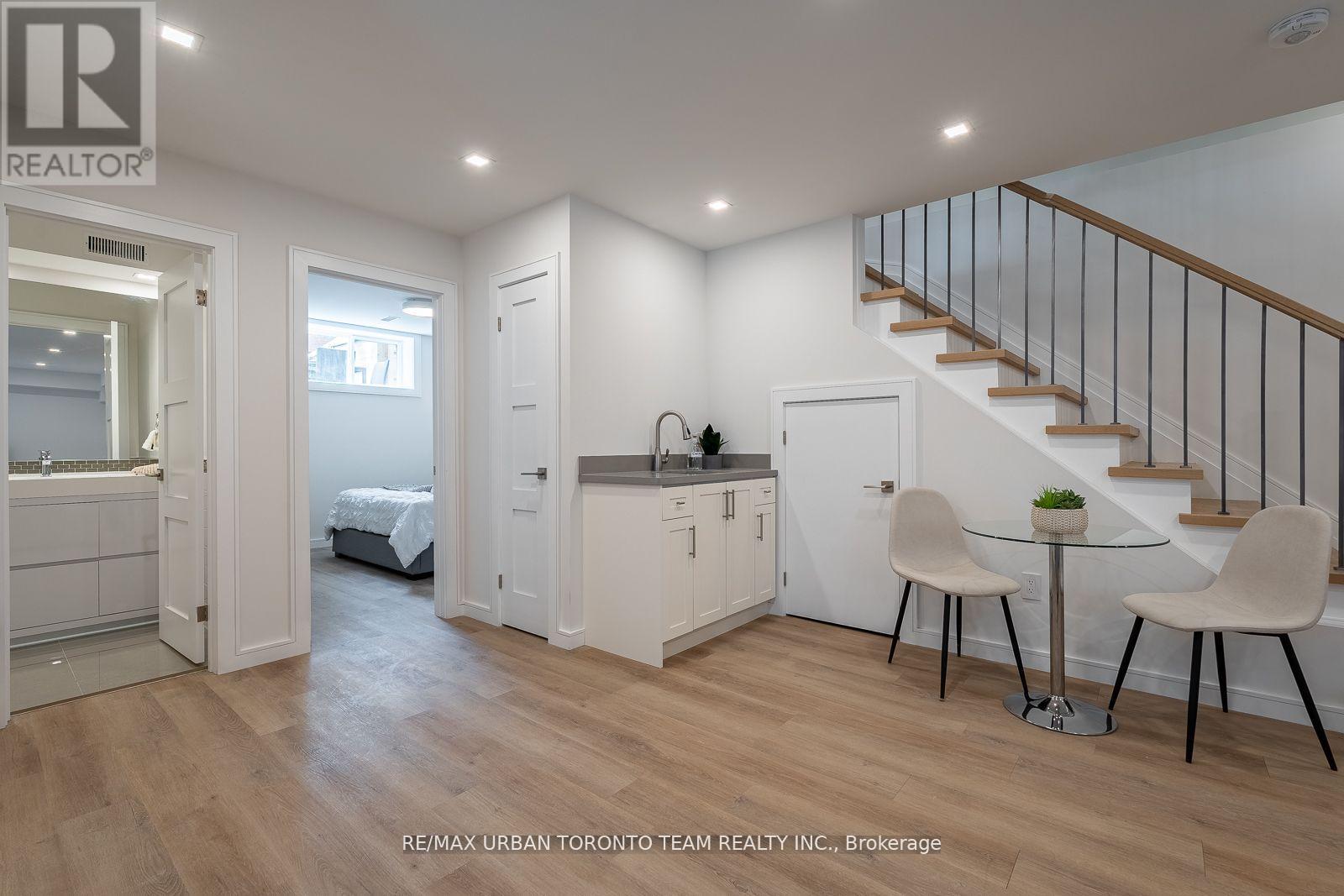 26 Kalmar Avenue, Toronto, Ontario  M1N 3G3 - Photo 30 - E12426022