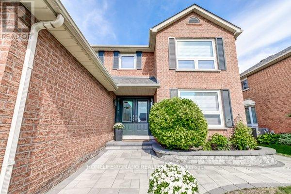 10 Glen Hill Drive, Whitby, Ontario  L1N 6Z9 - Photo 5 - E12426125