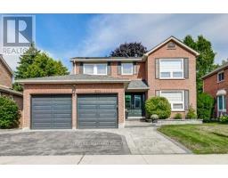 10 Glen Hill Drive, Whitby (Blue Grass Meadows), Ca
