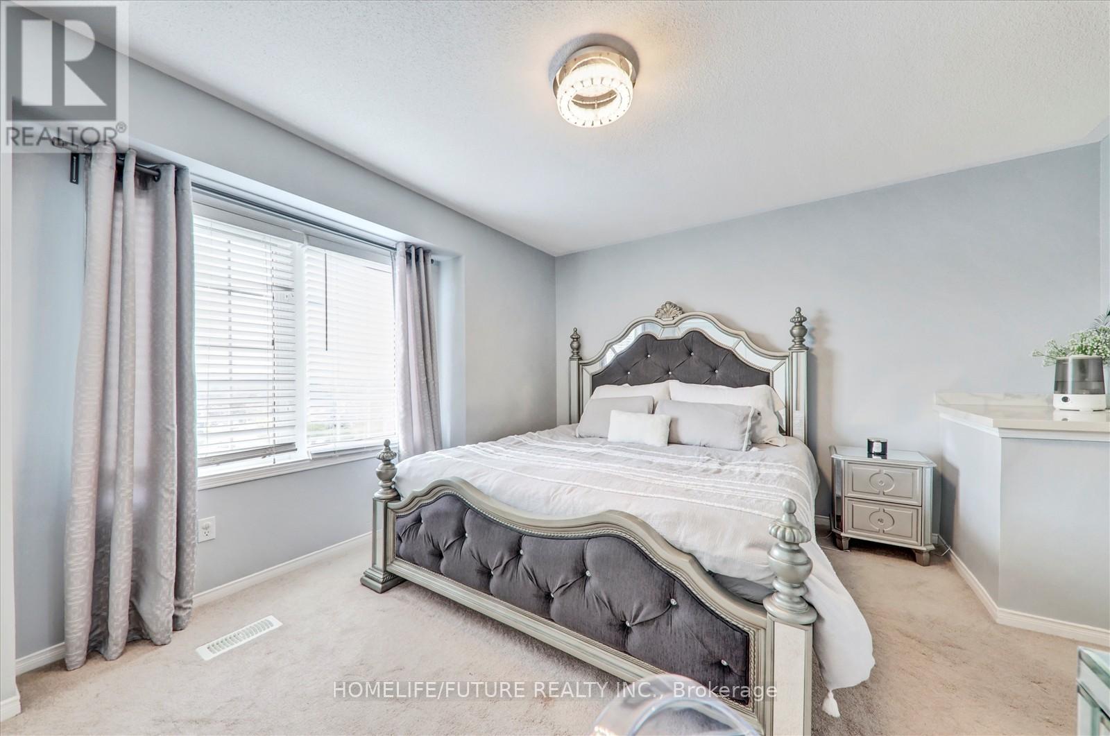 38 Lavan Lane, Ajax, Ontario  L1T 0H1 - Photo 30 - E12424087