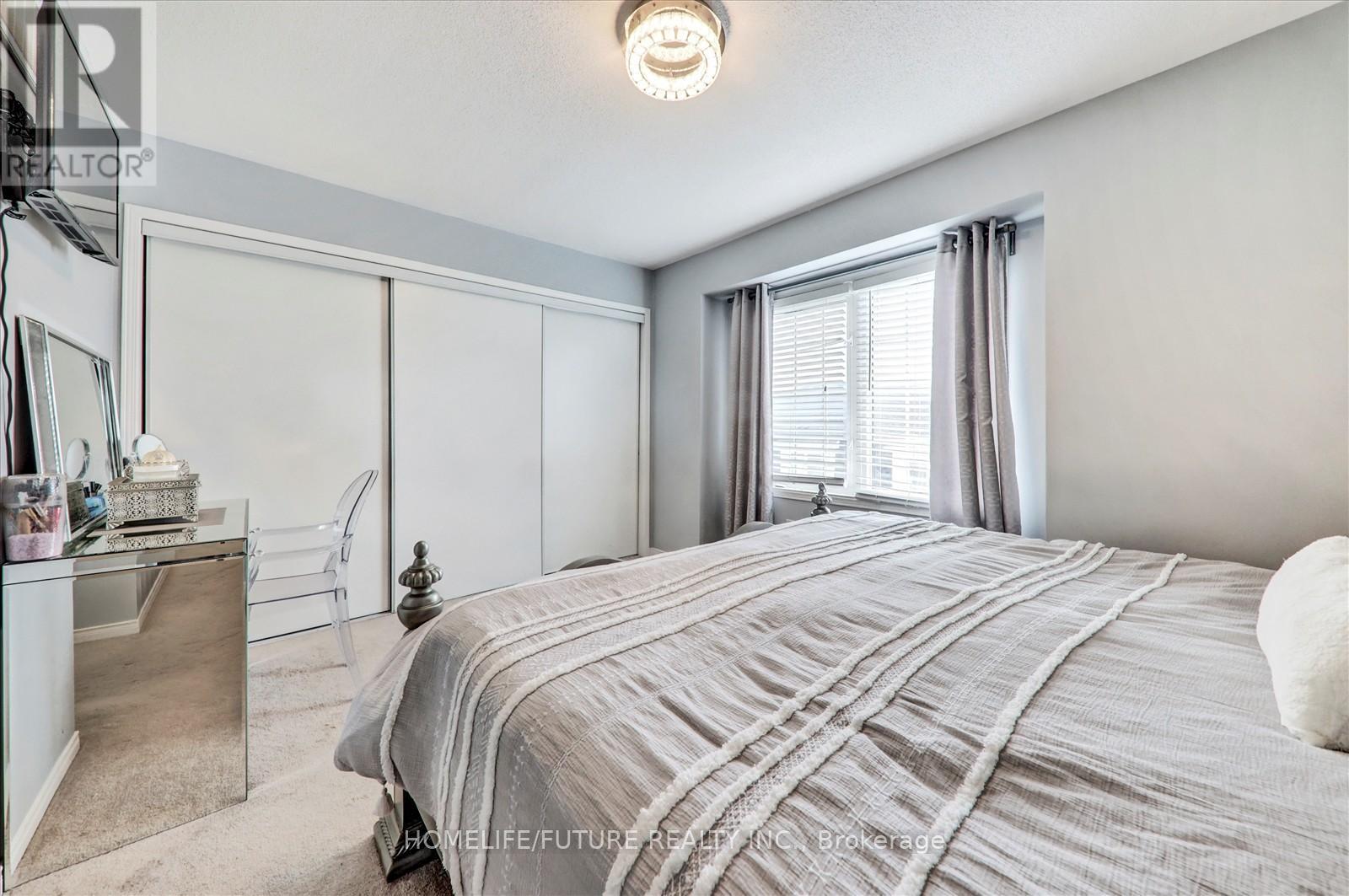 38 Lavan Lane, Ajax, Ontario  L1T 0H1 - Photo 28 - E12424087