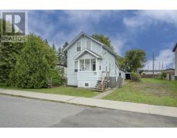628 McBain St, Thunder Bay, Ca