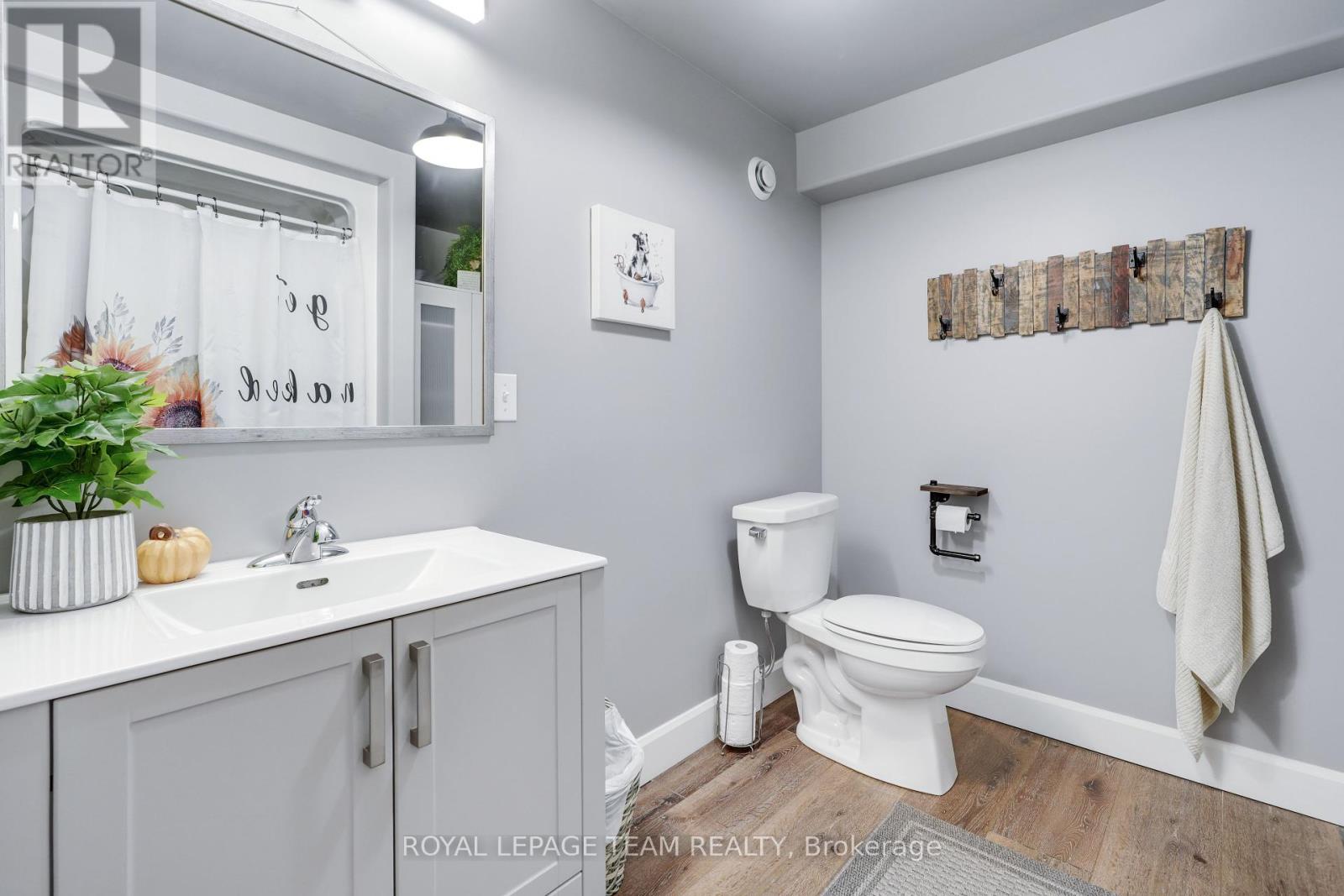 10527 Kirker Road, South Dundas, Ontario  K0E 1C0 - Photo 28 - X12426133