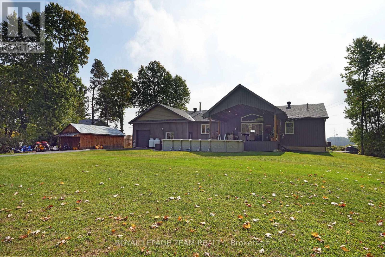 10527 Kirker Road, South Dundas, Ontario  K0E 1C0 - Photo 38 - X12426133