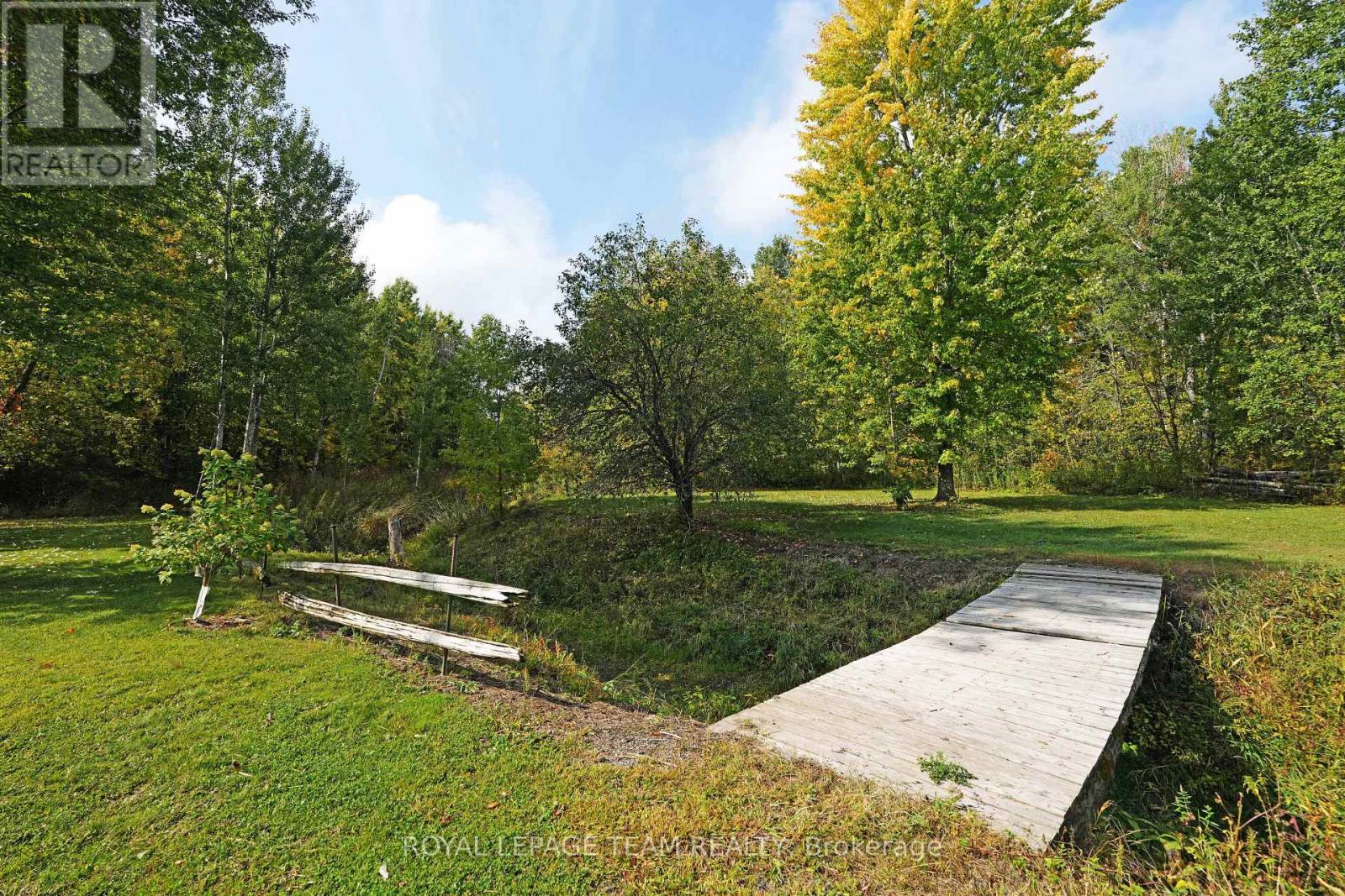 10527 Kirker Road, South Dundas, Ontario  K0E 1C0 - Photo 40 - X12426133