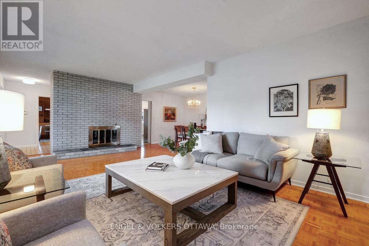 29 Qualicum Street, Ottawa, Ontario  K2H 7H1 - Photo 10 - X12426186